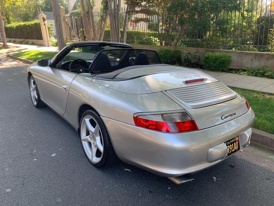 2002 Porsche 996 Carrera - Image 22 of 31