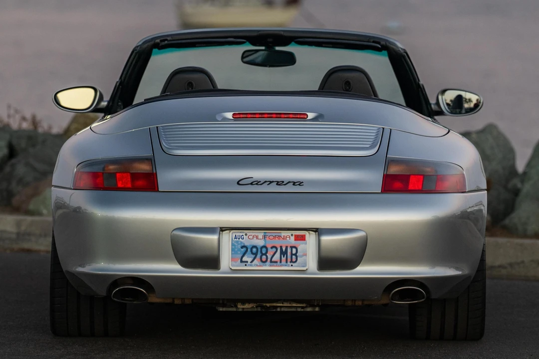 2002 Porsche 996 Carrera - Image 5 of 31