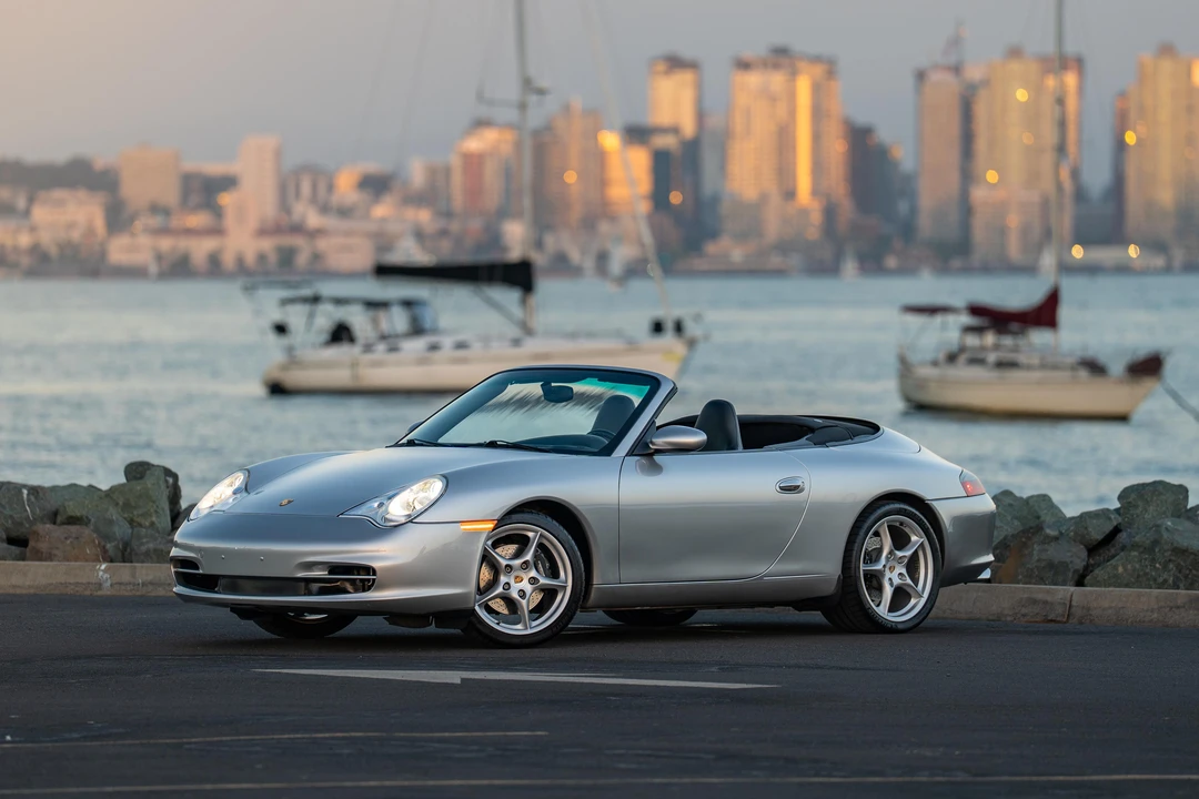 2002 Porsche 996 Carrera - Image 10 of 31
