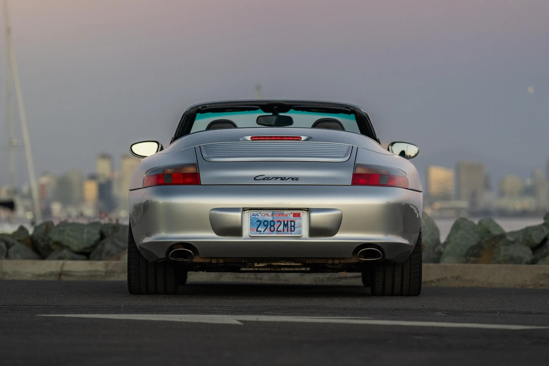 2002 Porsche 996 Carrera - Image 15 of 31