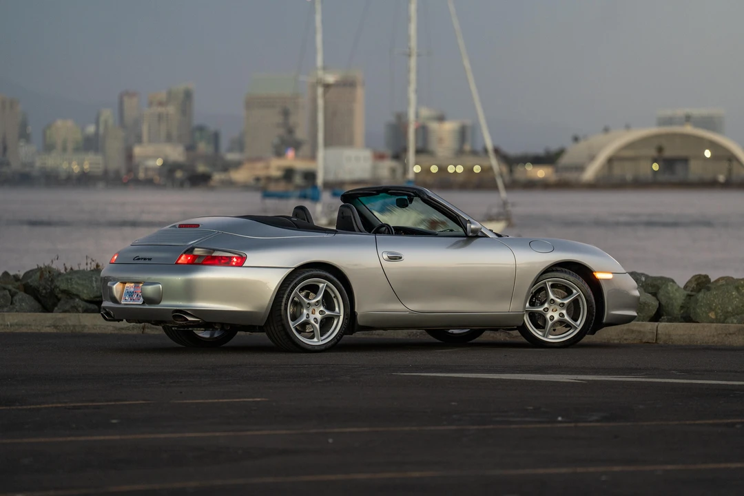 2002 Porsche 996 Carrera - Image 23 of 31