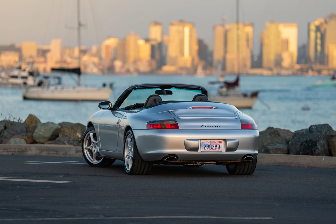 2002 Porsche 996 Carrera - Image 14 of 31