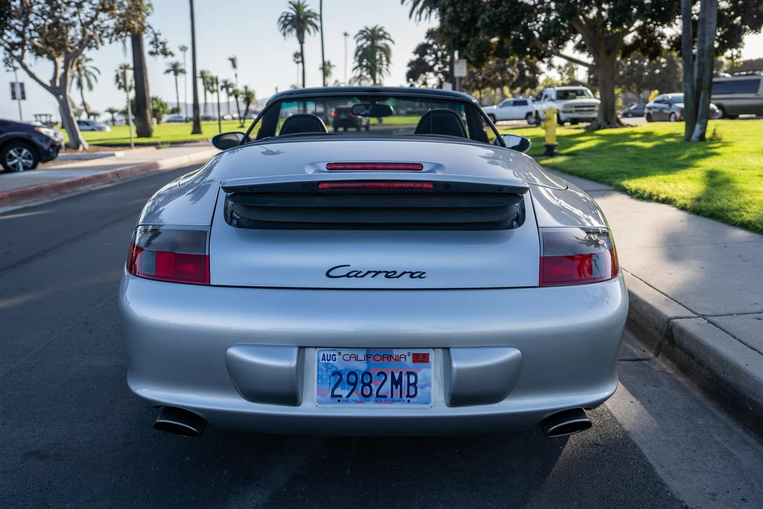 2002 Porsche 996 Carrera - Image 17 of 31