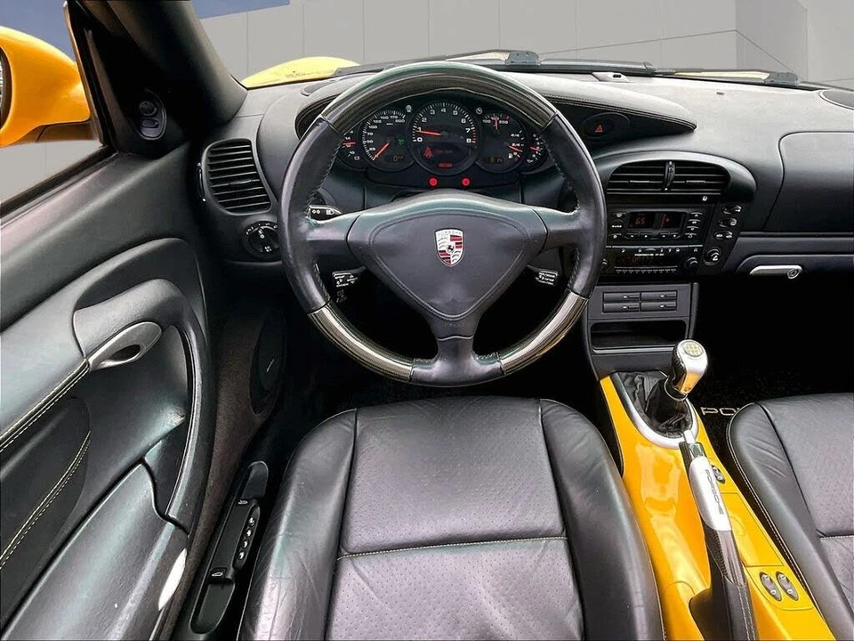 2002 Porsche 996 Carrera - Image 13 of 26