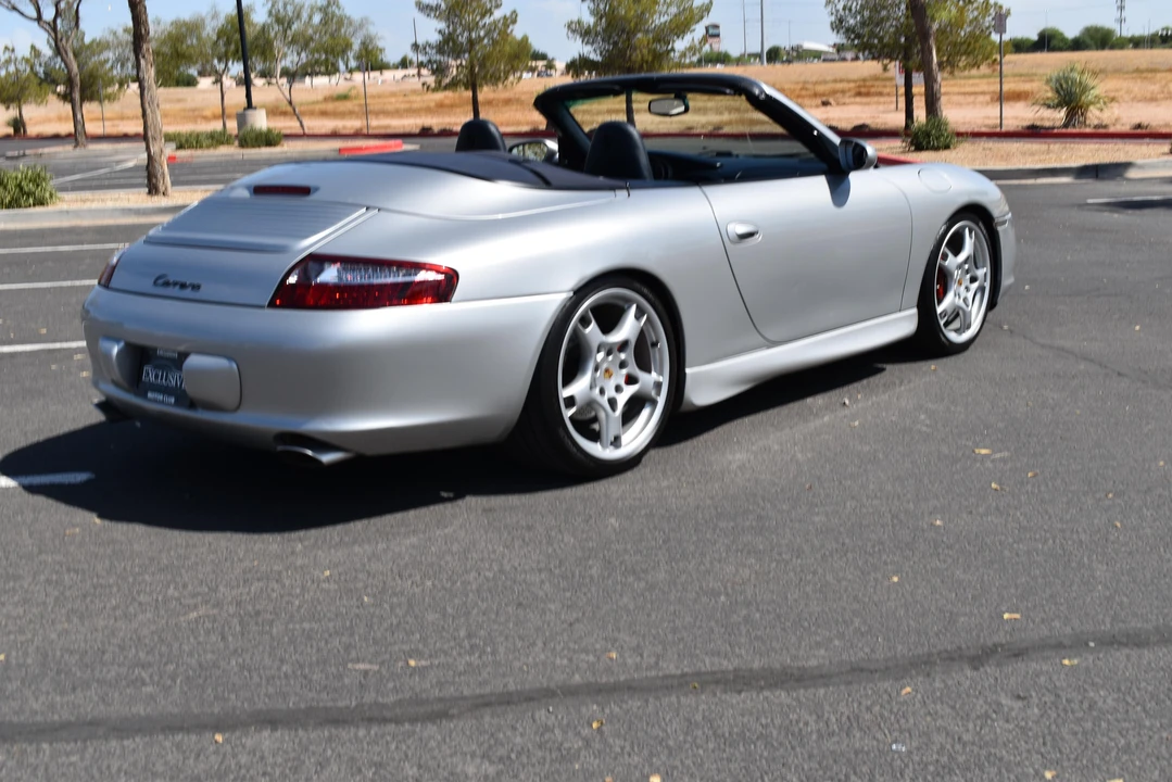 2002 Porsche 996 Carrera - Image 10 of 31