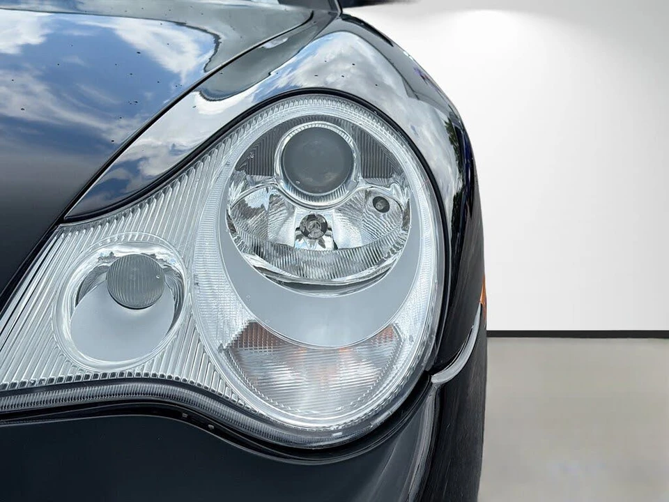 2002 Porsche 996 Carrera - Image 9 of 31