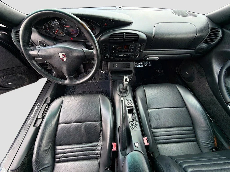 2002 Porsche 996 Carrera - Image 13 of 31