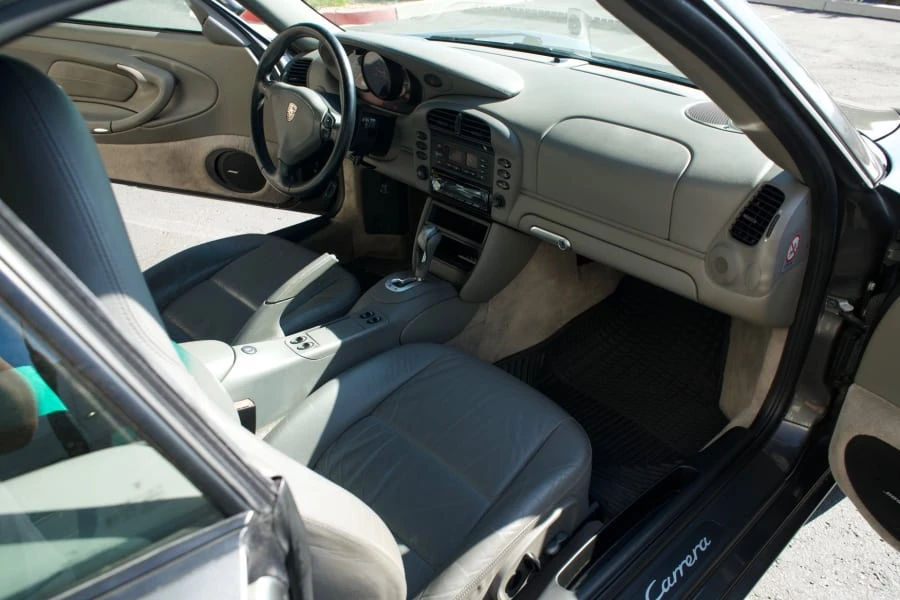 2002 Porsche 996 Carrera - Image 13 of 17