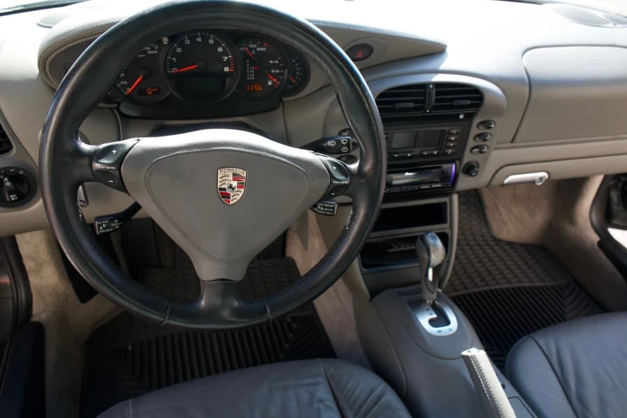 2002 Porsche 996 Carrera - Image 14 of 17