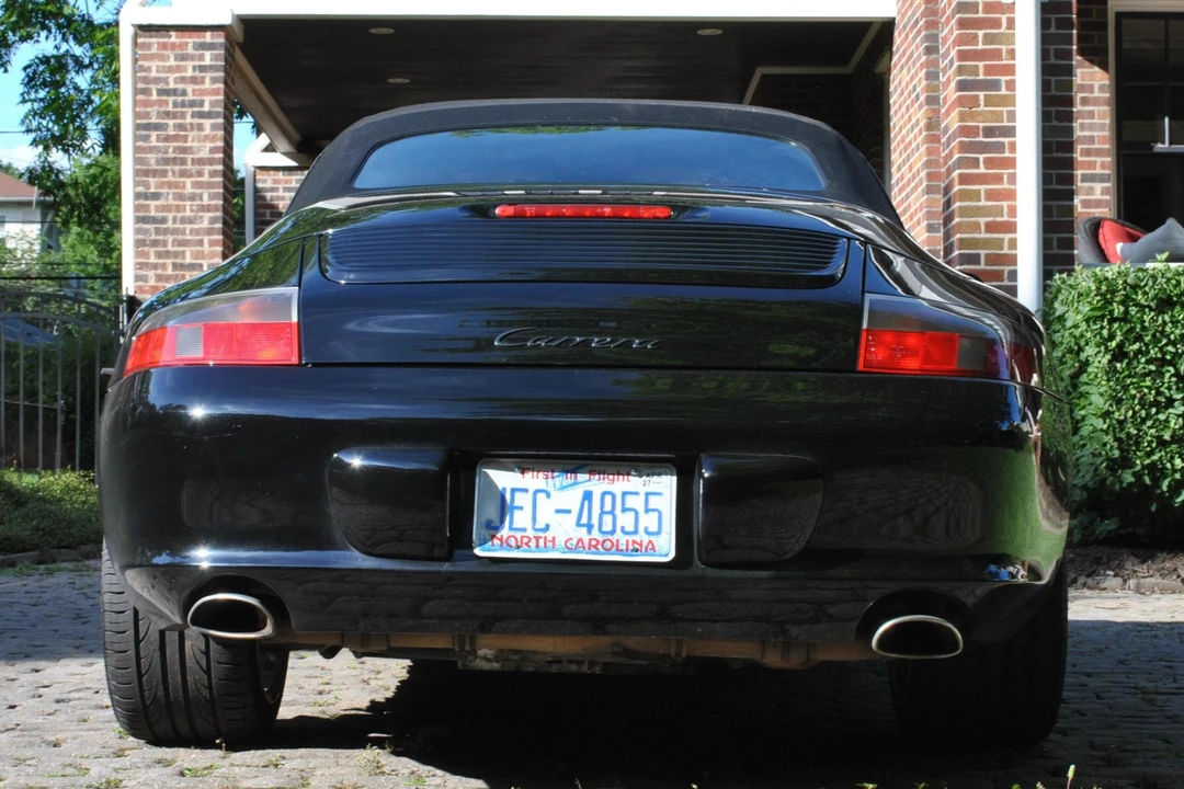 2002 Porsche 996 Carrera - Image 5 of 31