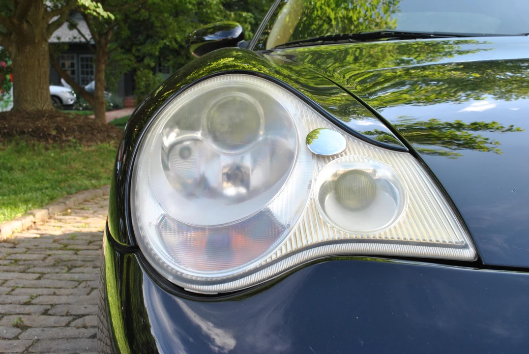 2002 Porsche 996 Carrera - Image 13 of 31