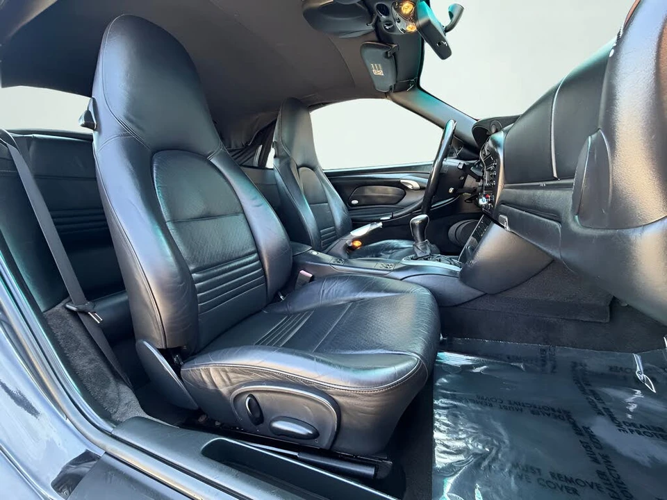 2002 Porsche 996 Carrera - Image 25 of 31
