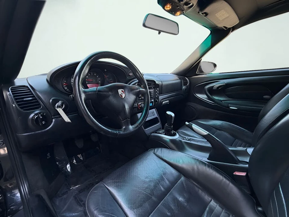 2002 Porsche 996 Carrera - Image 17 of 31