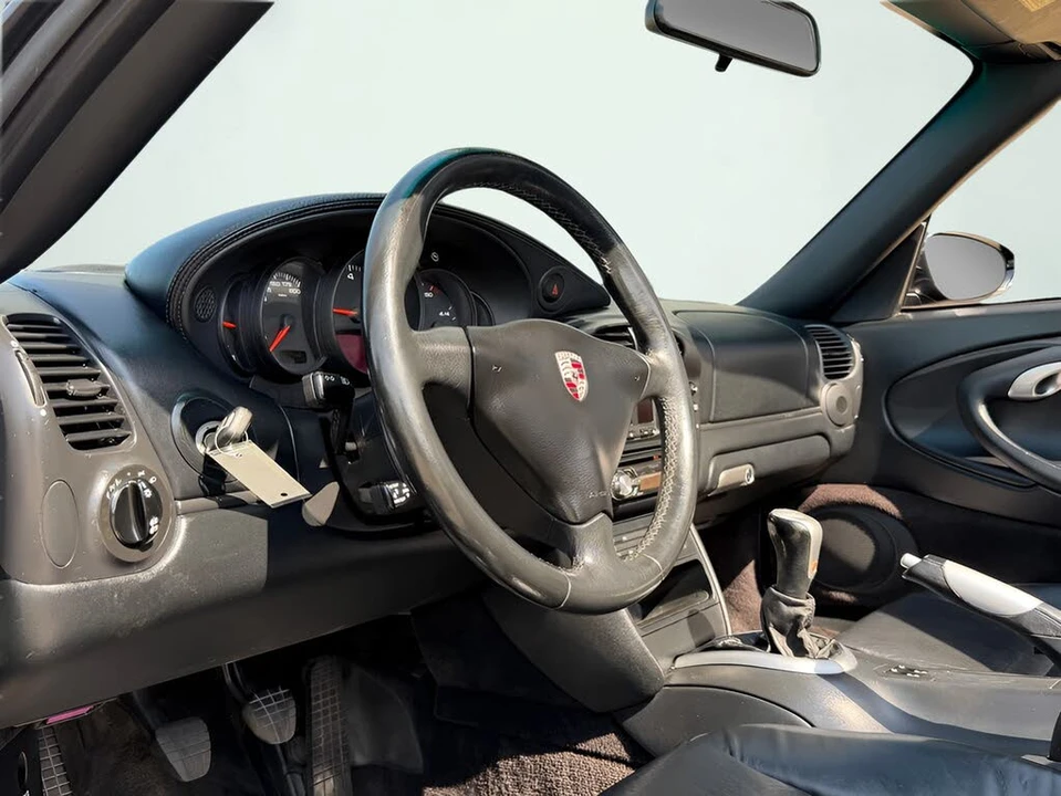 2002 Porsche 996 Carrera - Image 2 of 31