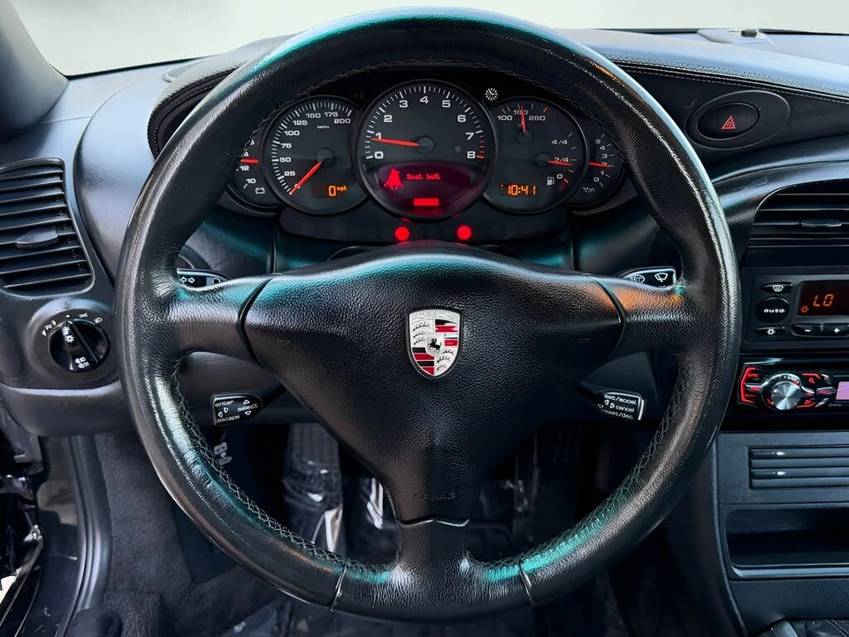 2002 Porsche 996 Carrera - Image 27 of 31