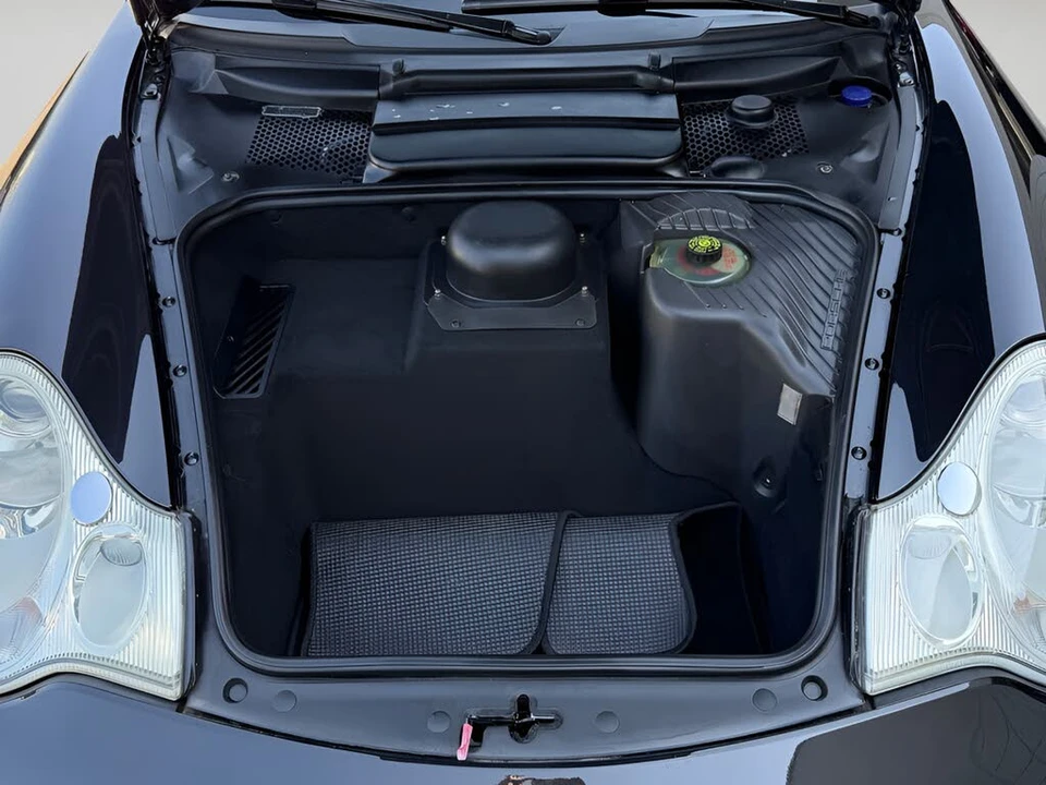 2002 Porsche 996 Carrera - Image 26 of 31