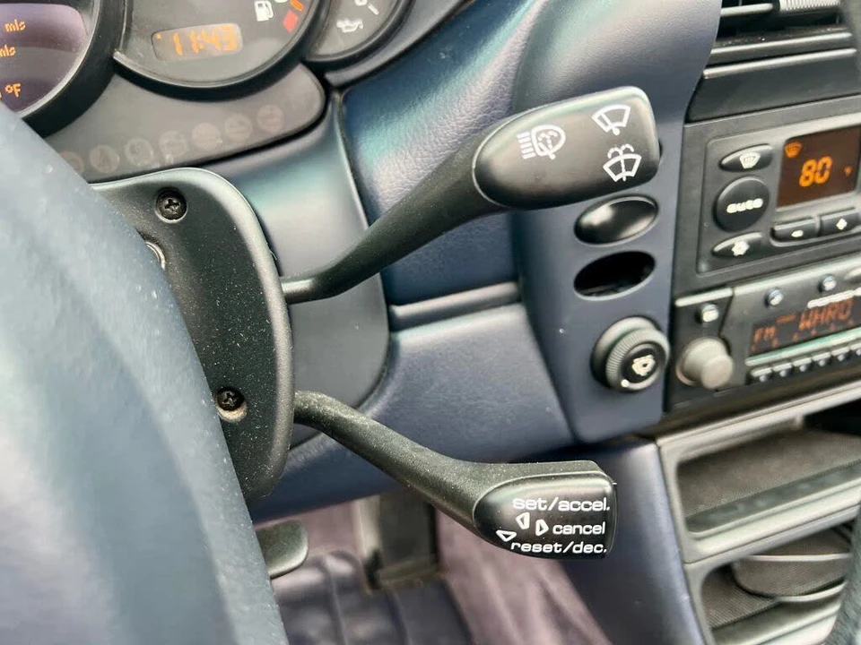 2002 Porsche 996 Carrera - Image 29 of 31