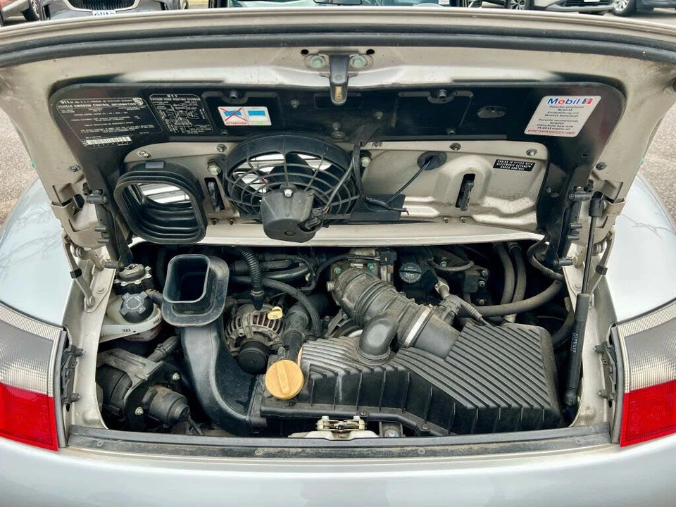 2002 Porsche 996 Carrera - Image 12 of 31