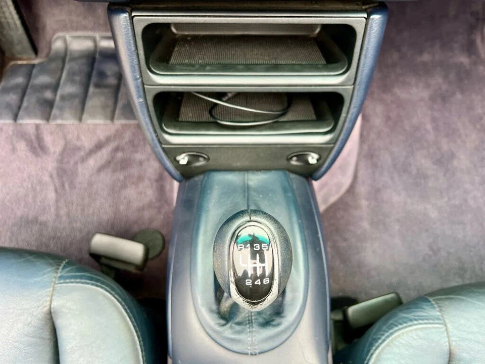 2002 Porsche 996 Carrera - Image 26 of 31