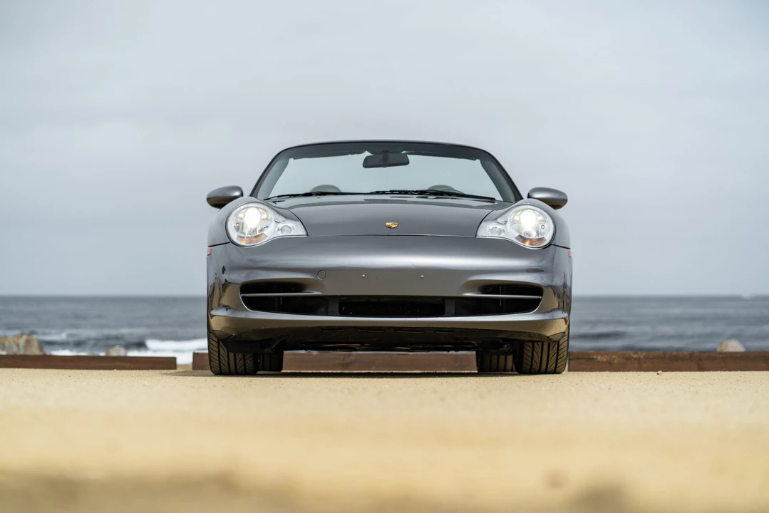 2002 Porsche 996 Carrera - Image 11 of 31