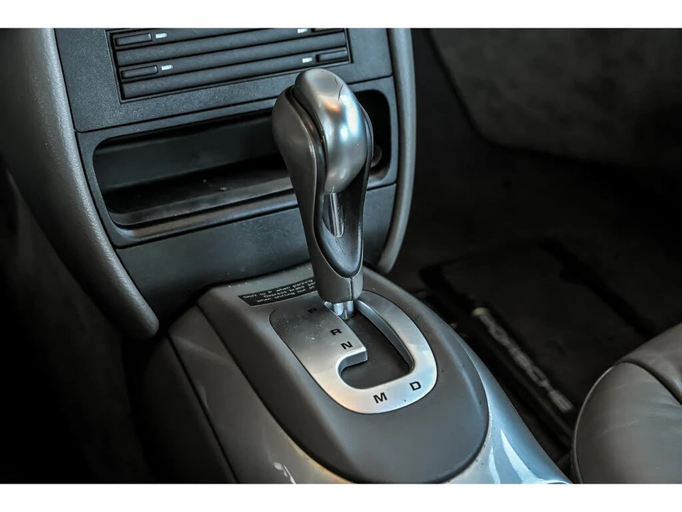 2002 Porsche 996 Carrera - Image 20 of 30