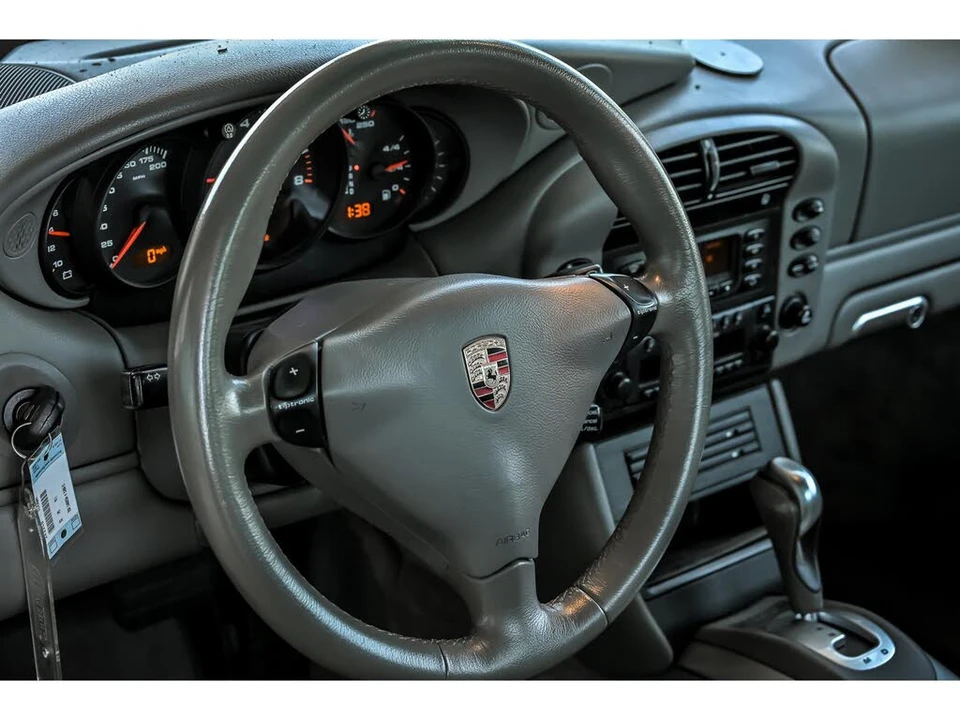2002 Porsche 996 Carrera - Image 14 of 30