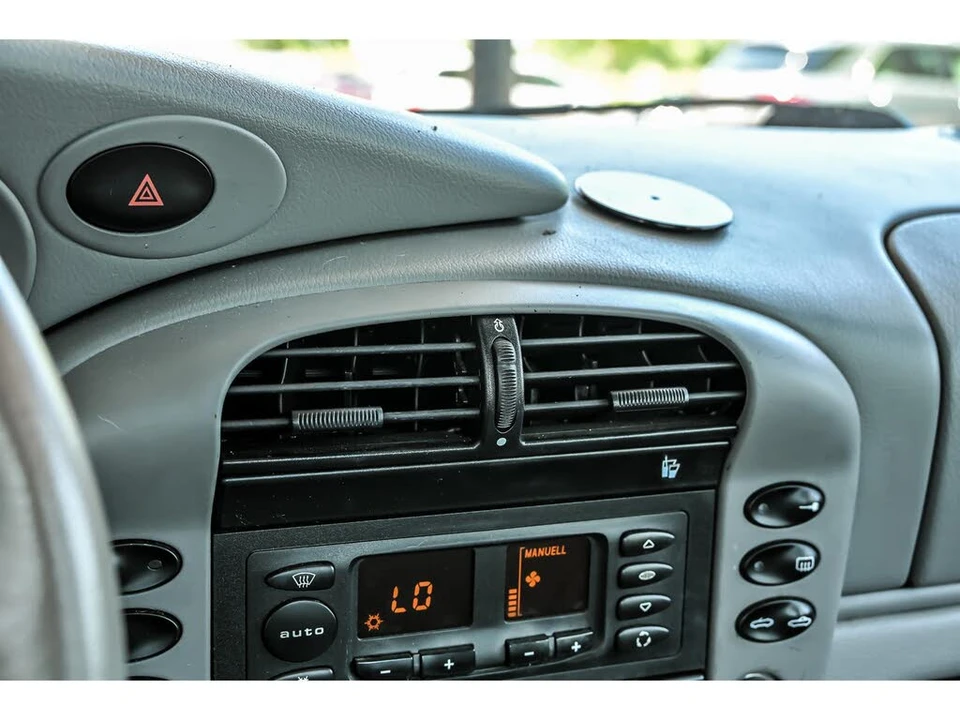 2002 Porsche 996 Carrera - Image 18 of 30