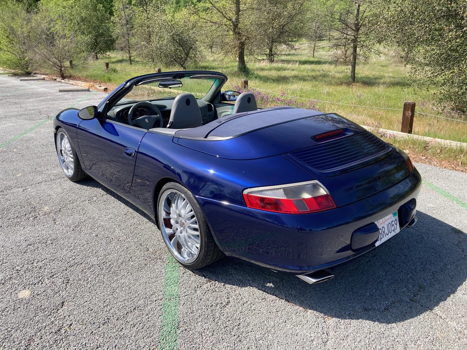 2002 Porsche 996 Carrera - Image 9 of 31