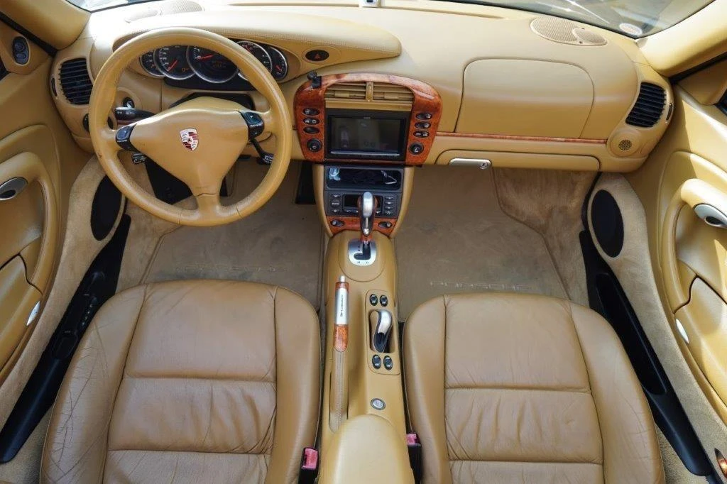 2002 Porsche 996 Carrera - Image 10 of 31