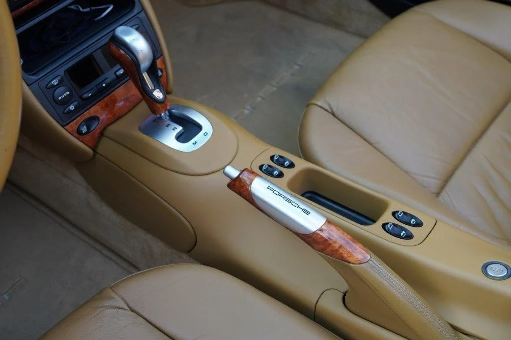 2002 Porsche 996 Carrera - Image 12 of 31