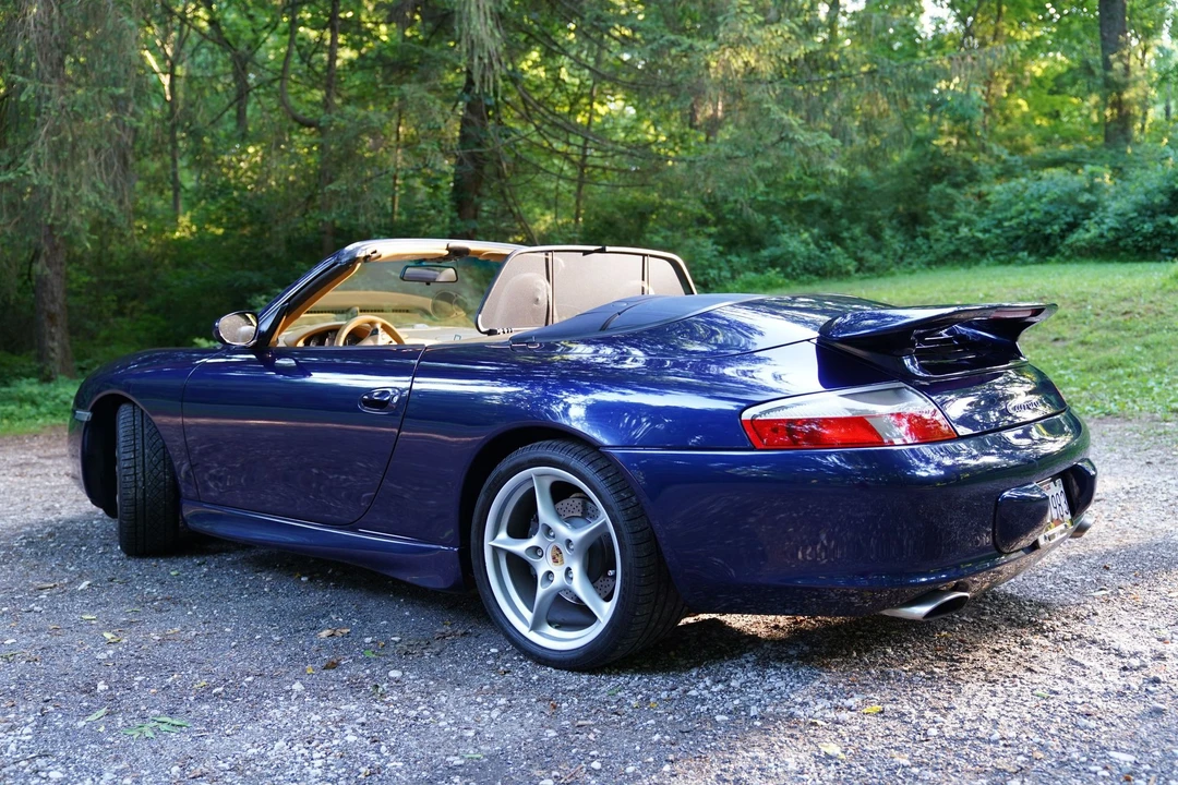 2002 Porsche 996 Carrera - Image 9 of 31
