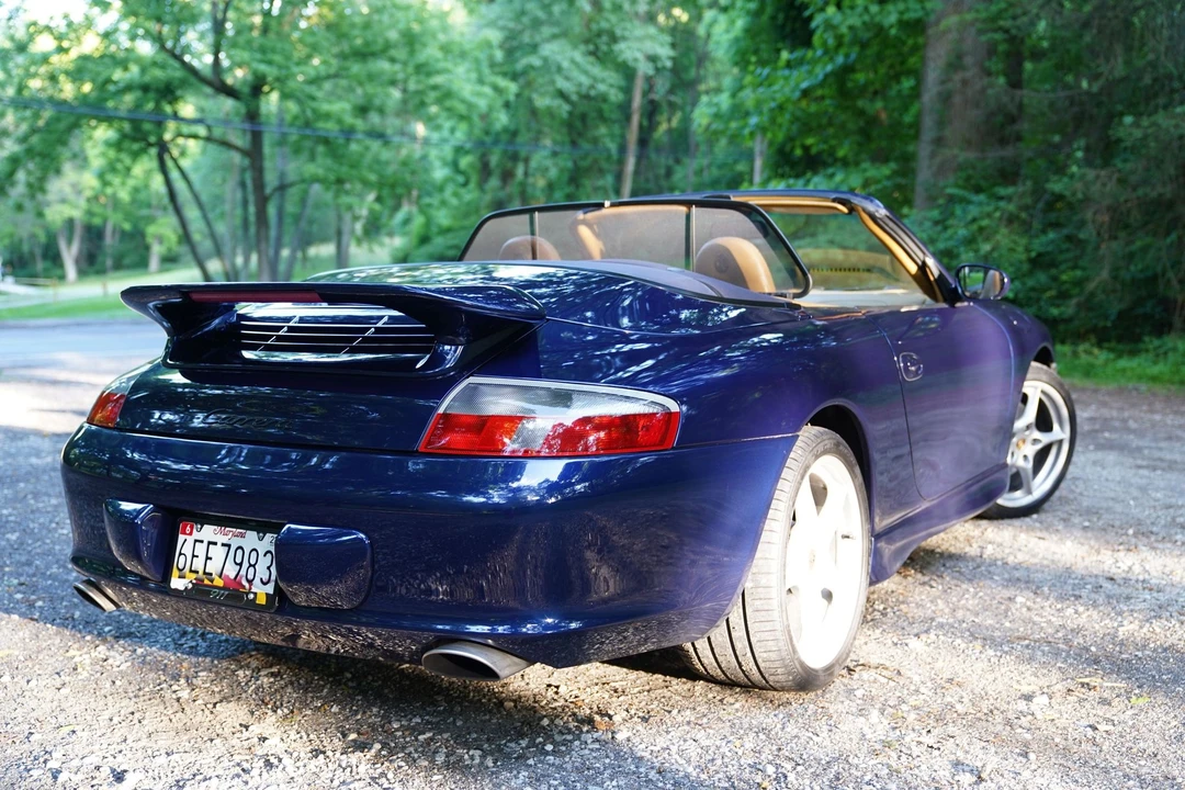 2002 Porsche 996 Carrera - Image 10 of 31