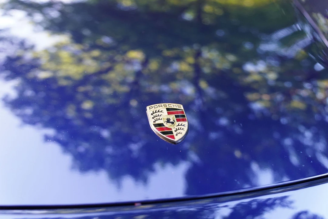 2002 Porsche 996 Carrera - Image 16 of 31