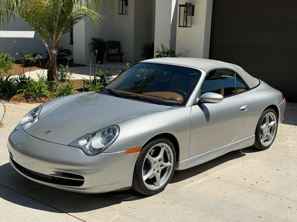 2002 Porsche 996 Carrera - Image 13 of 31