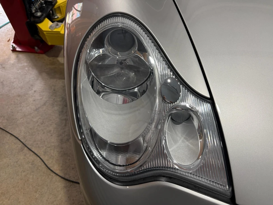 2002 Porsche 996 Carrera - Image 25 of 31