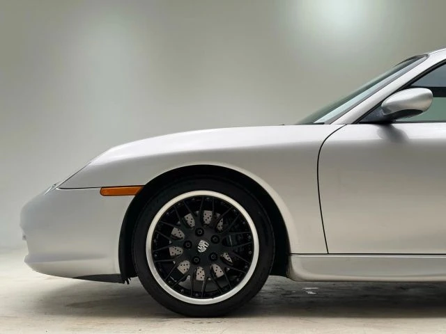 2002 Porsche 996 Carrera - Image 13 of 21