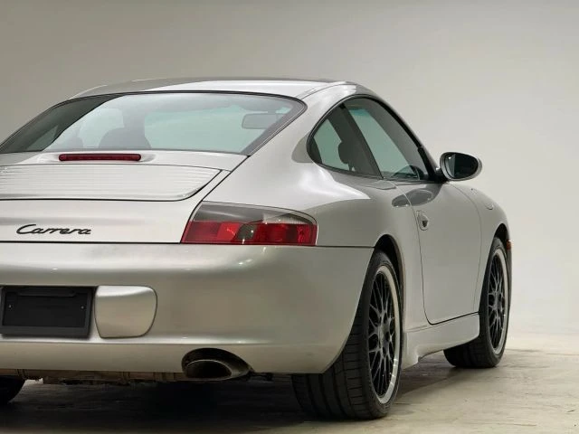2002 Porsche 996 Carrera - Image 19 of 21
