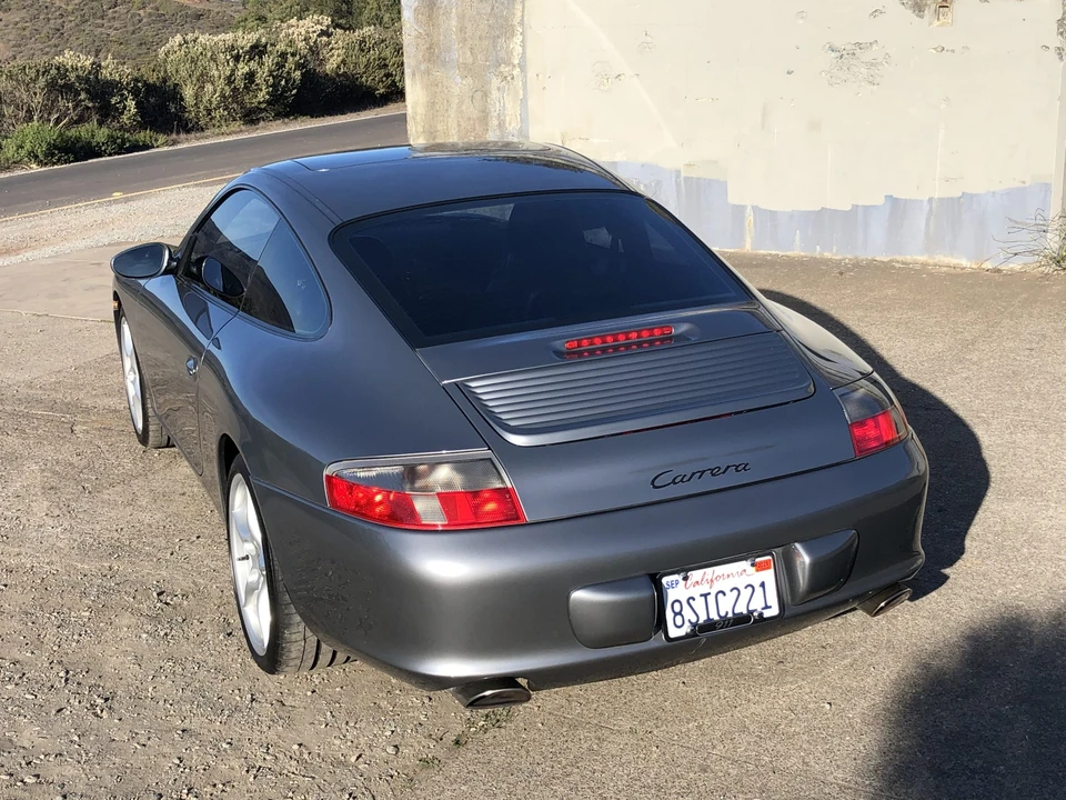 2002 Porsche 996 Carrera - Image 11 of 31