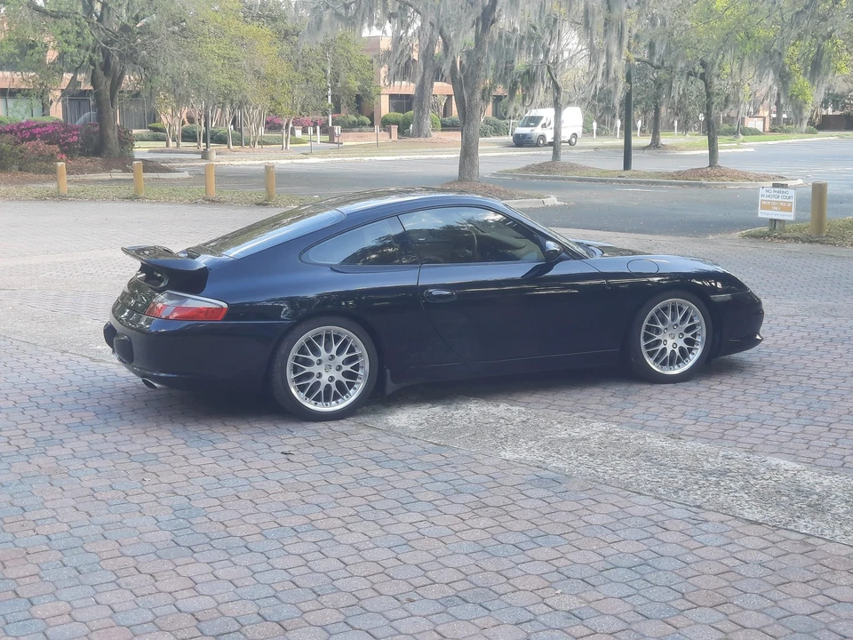 2002 Porsche 996 Carrera - Image 22 of 31