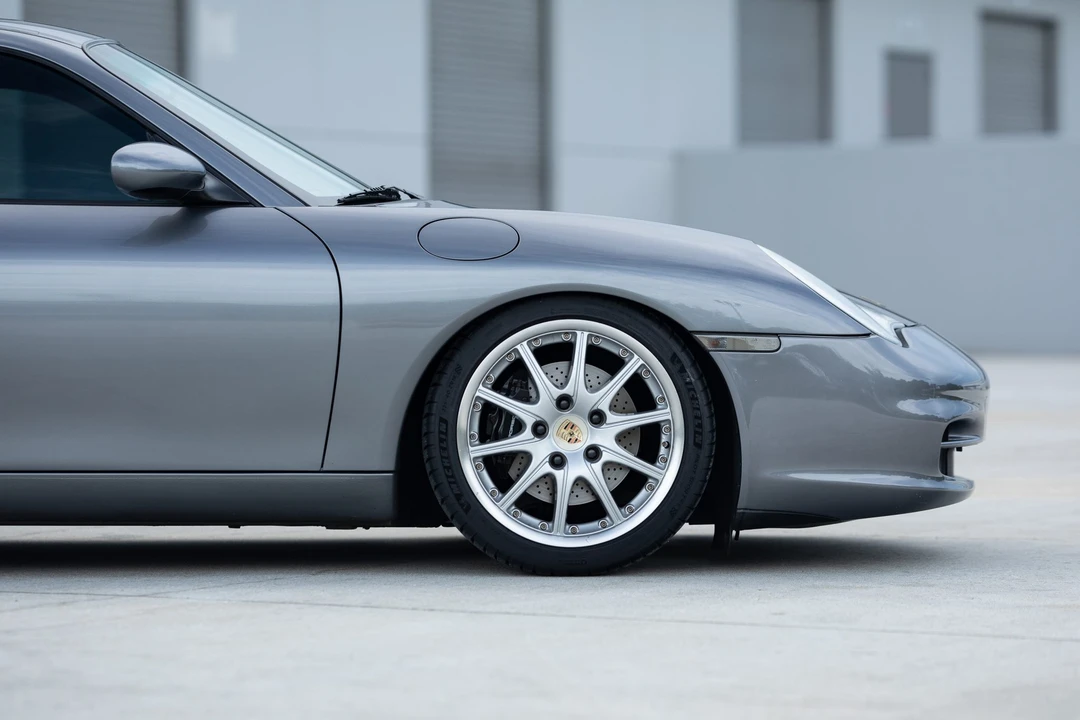 2002 Porsche 996 Carrera - Image 16 of 31
