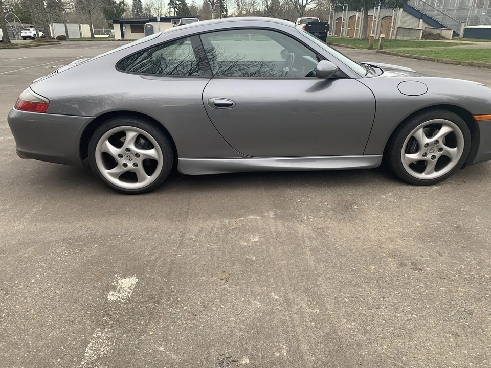 2002 Porsche 996 Carrera - Image 12 of 31