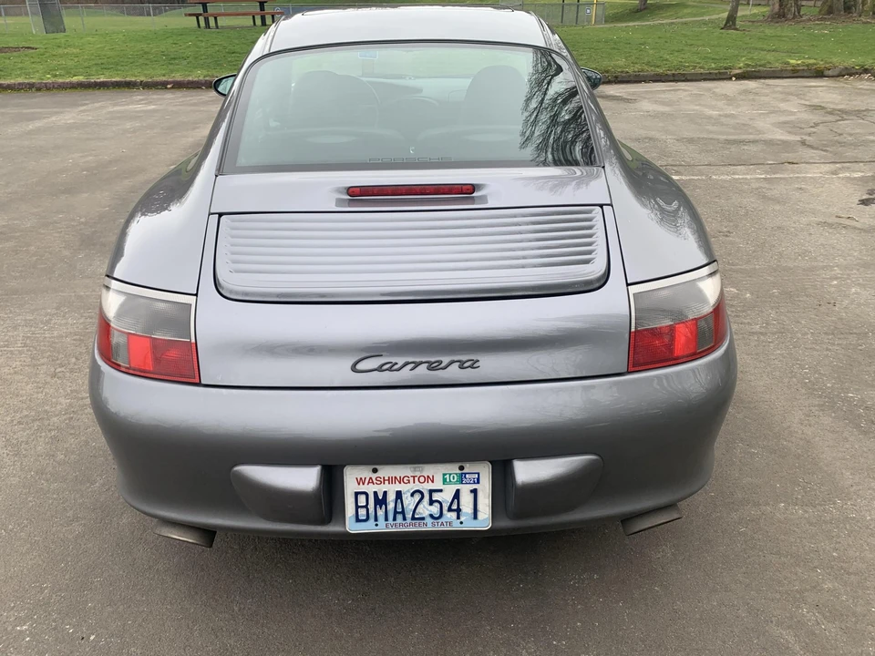 2002 Porsche 996 Carrera - Image 10 of 31