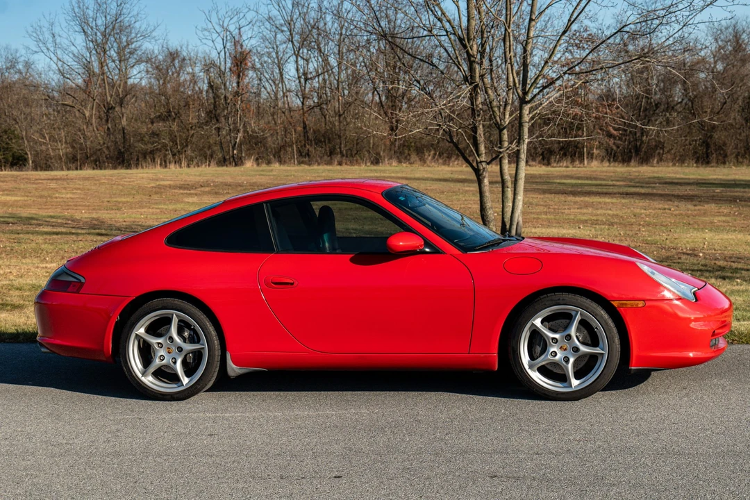 2002 Porsche 996 Carrera - Image 19 of 31