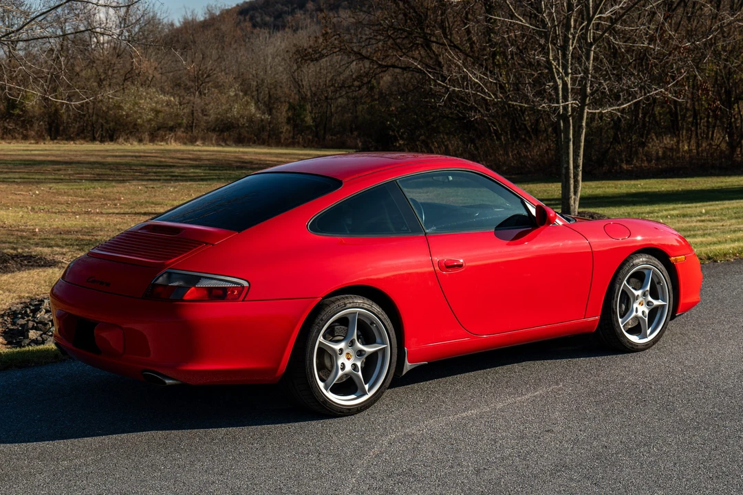 2002 Porsche 996 Carrera - Image 25 of 31