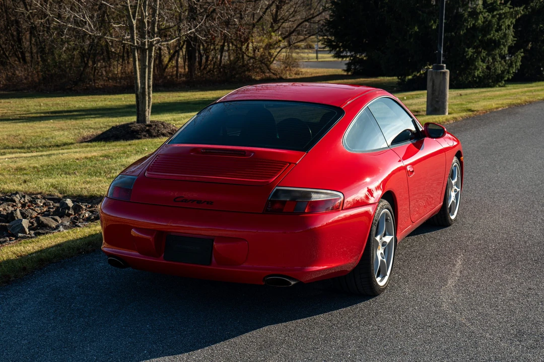 2002 Porsche 996 Carrera - Image 29 of 31