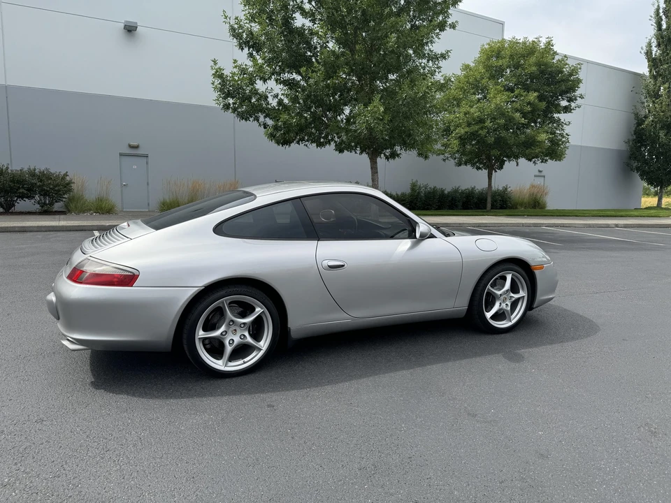 2002 Porsche 996 Carrera - Image 21 of 31
