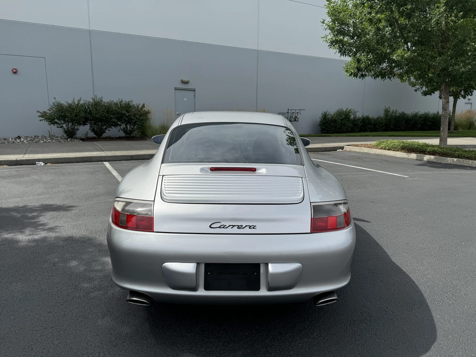2002 Porsche 996 Carrera - Image 17 of 31