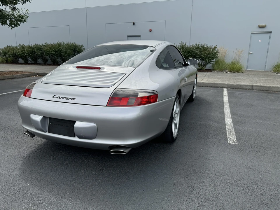 2002 Porsche 996 Carrera - Image 18 of 31