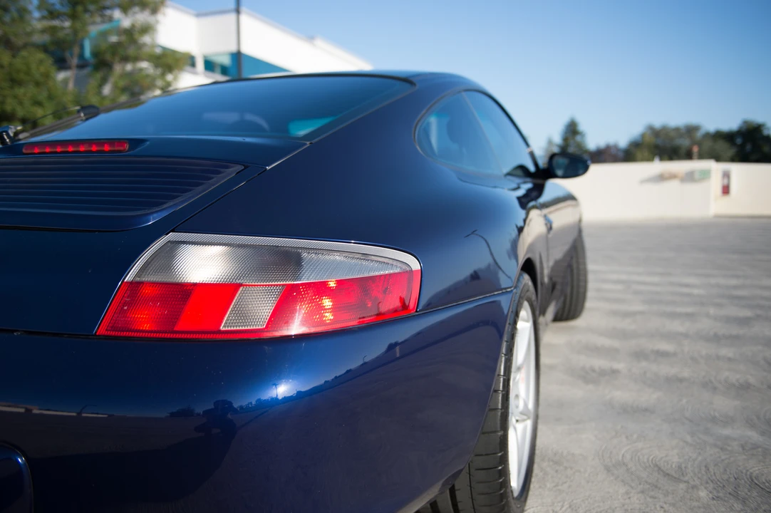 2002 Porsche 996 Carrera - Image 15 of 31
