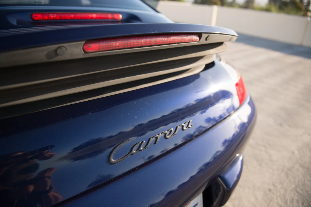 2002 Porsche 996 Carrera - Image 23 of 31